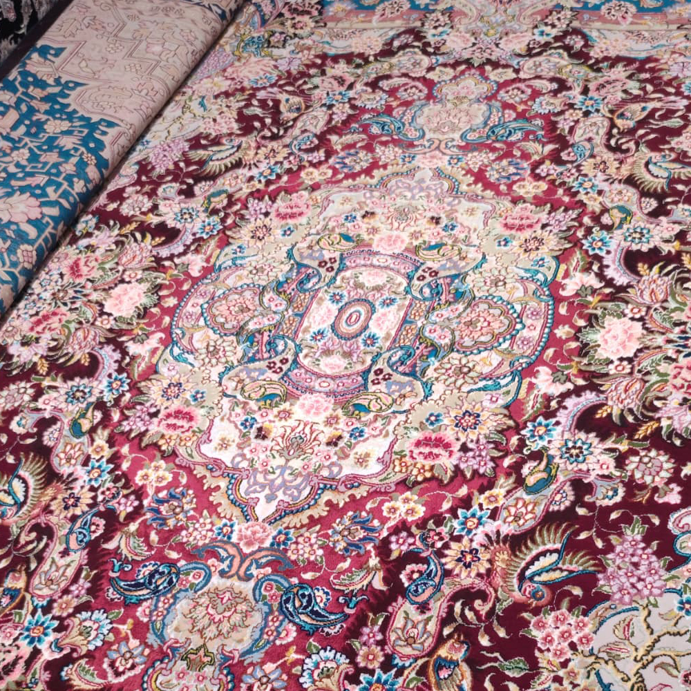 IRANIAN-Rug-TABRIZ-Handmade-Red-Rug-2x1.5m---6.5x5ft-closeup