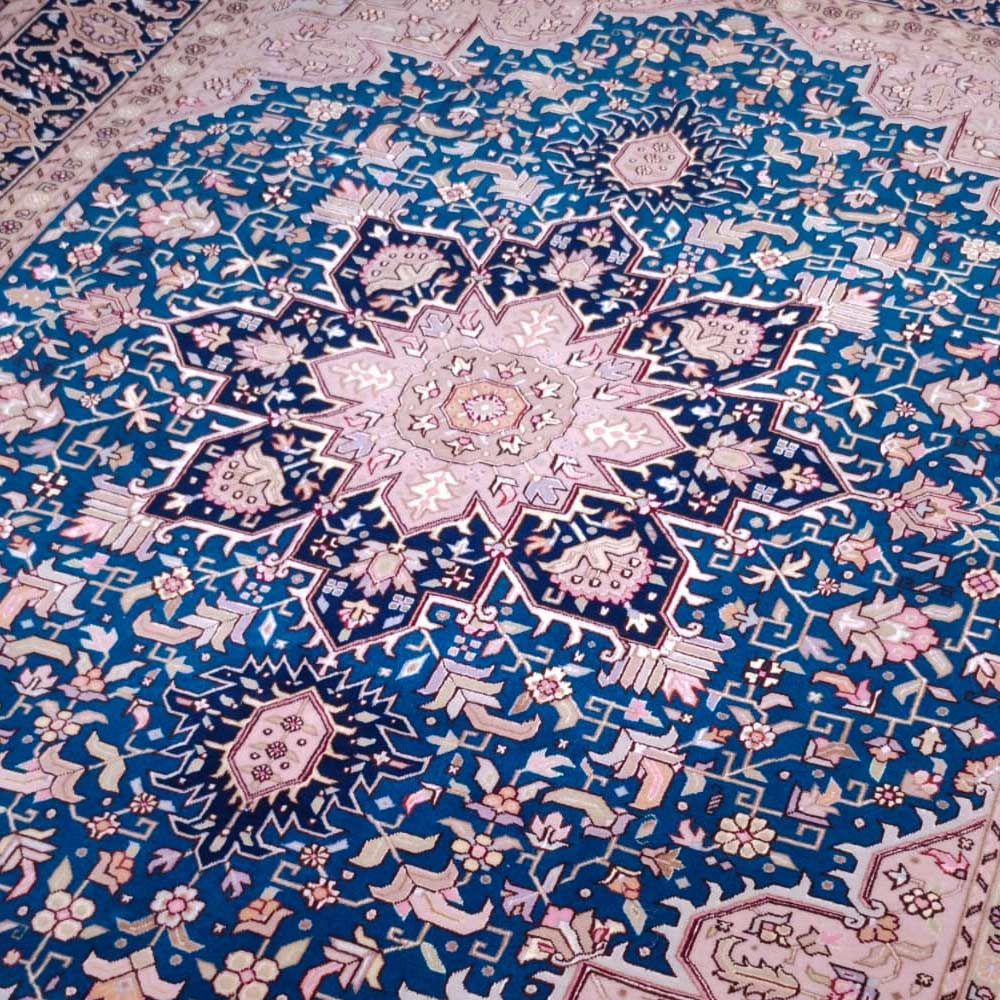 persian-rug-tabriz-handmade-rug-blue-heris-2x1-5m-7x5ft-center