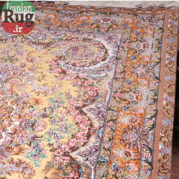 PERSIAN-Rug-TABRIZ-Handmade-Rug-Yellow-top-right-corner
