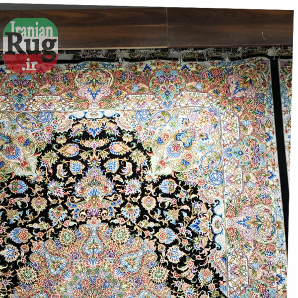PERSIAN-Rug-TABRIZ-Handmade-Black-Hoseinpour-Rug-2.5x3.5m---8x10ft-#1140--right-top-corner